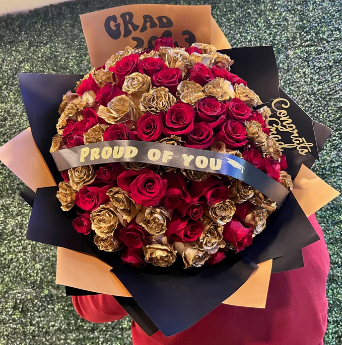 Grad Of 100 Roses