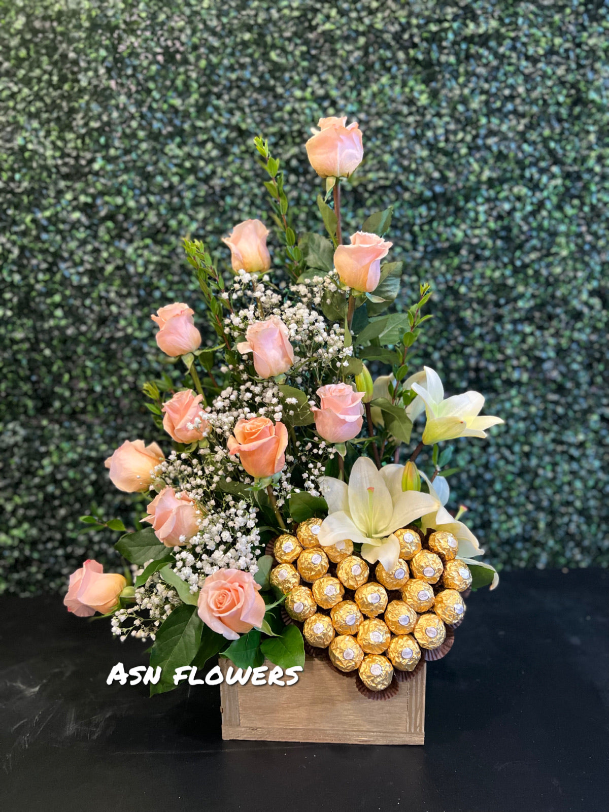 Beautiful Sweet Peach Arrangement