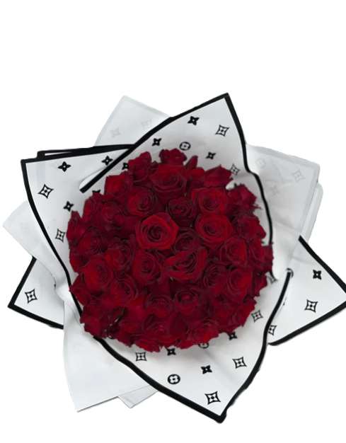 50 Roses: Passion in Bloom