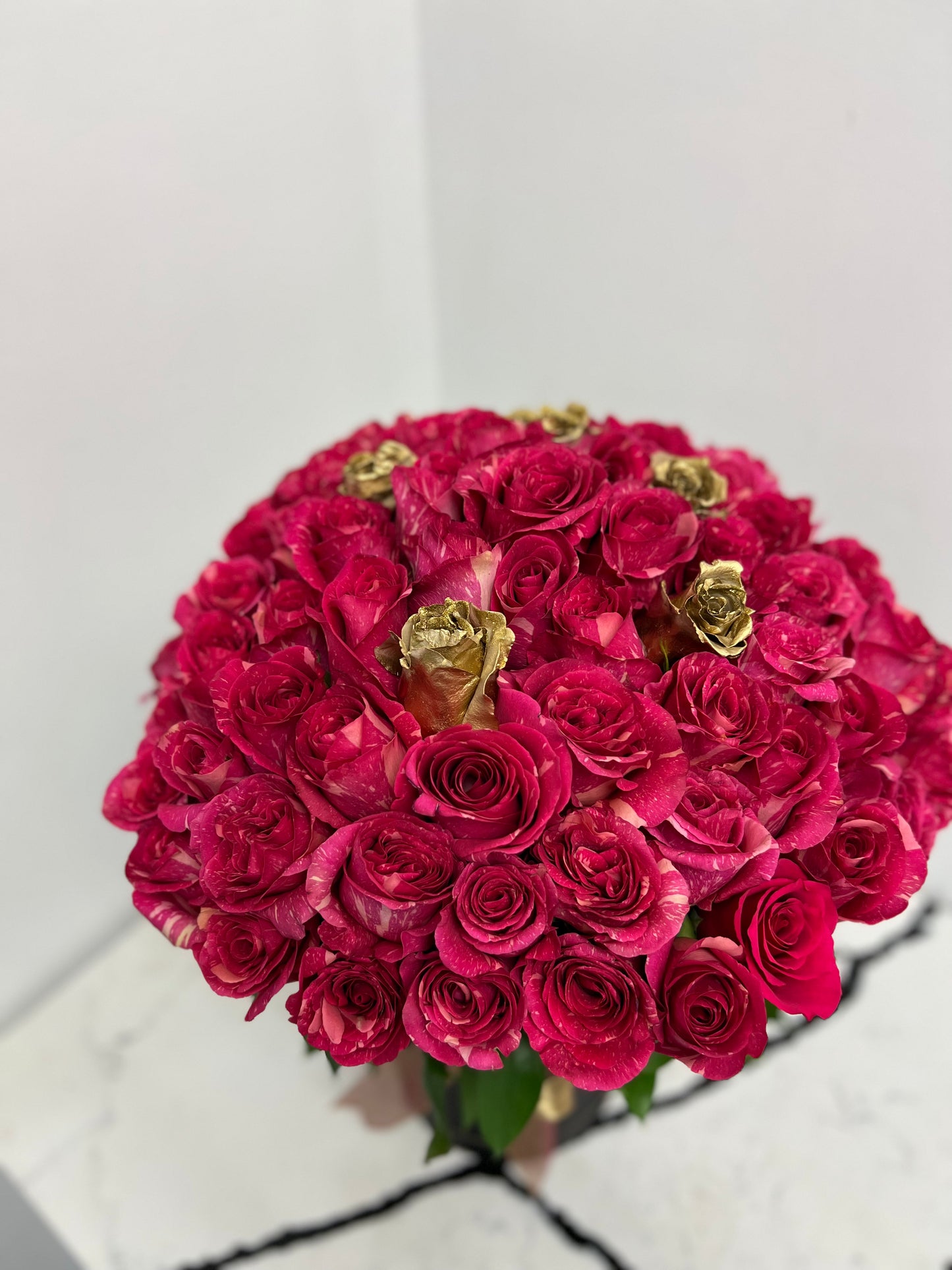 Hot pink Roses Bouquet