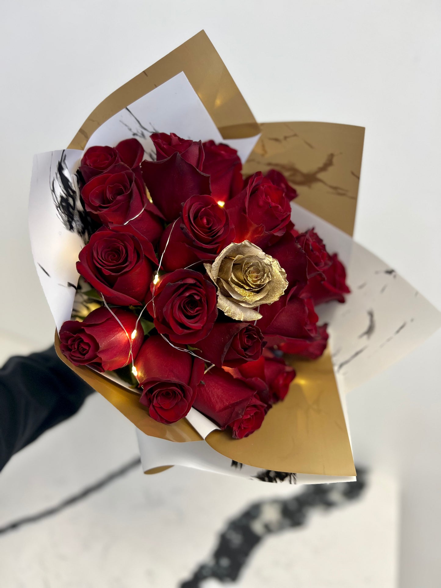 Red Roses & Gold Bouquet